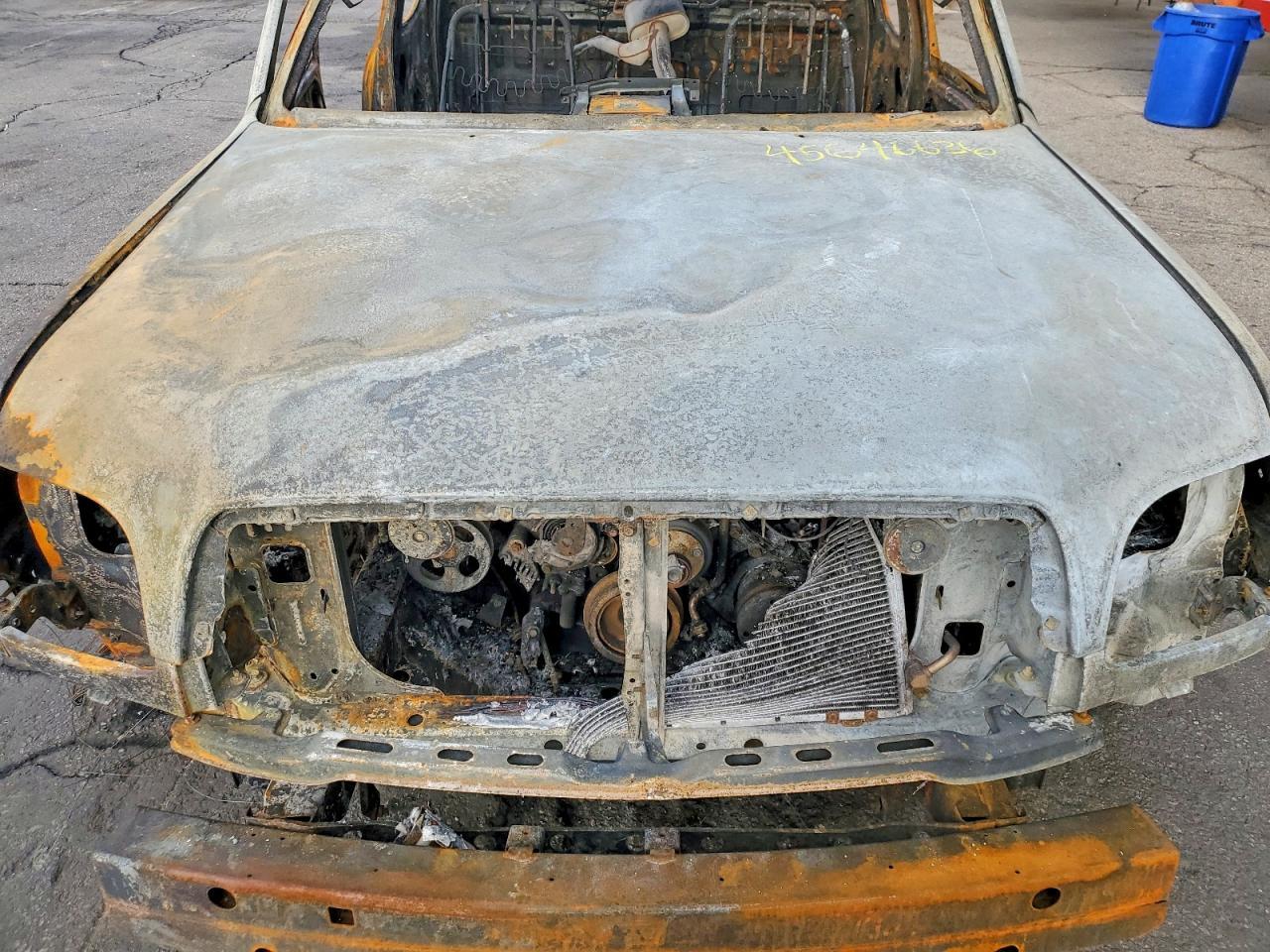 2003 TOYOTA TUNDRA
