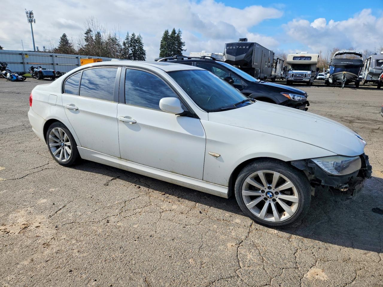 2010 BMW 3 SERIES