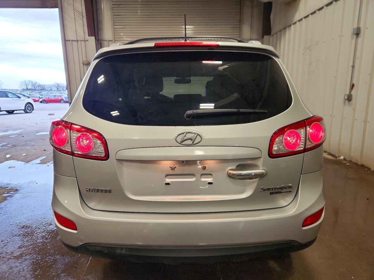 2011 HYUNDAI SANTA FE