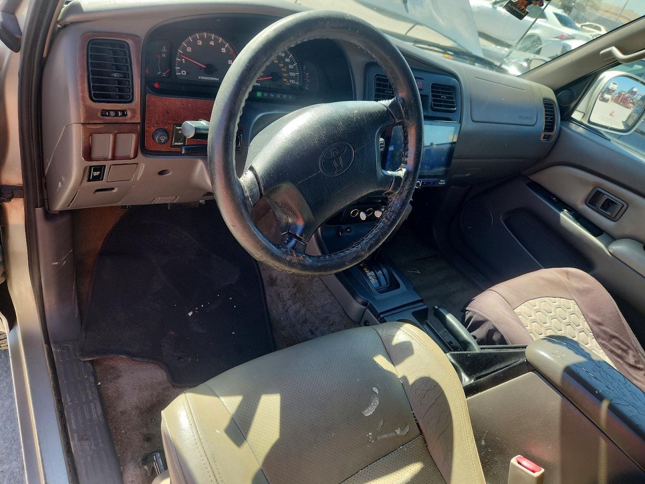 2002 TOYOTA 4Runner
