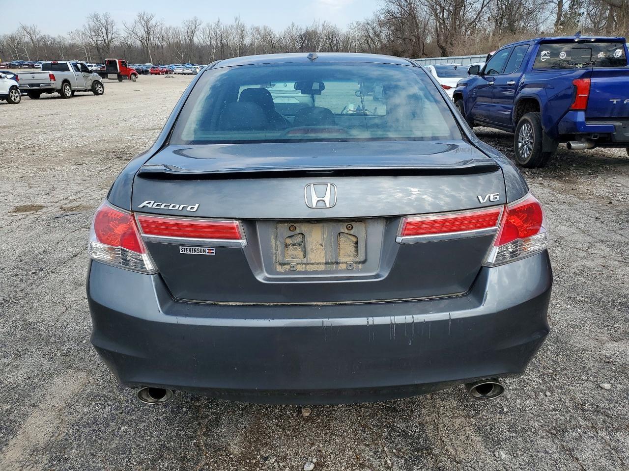 2011 HONDA ACCORD