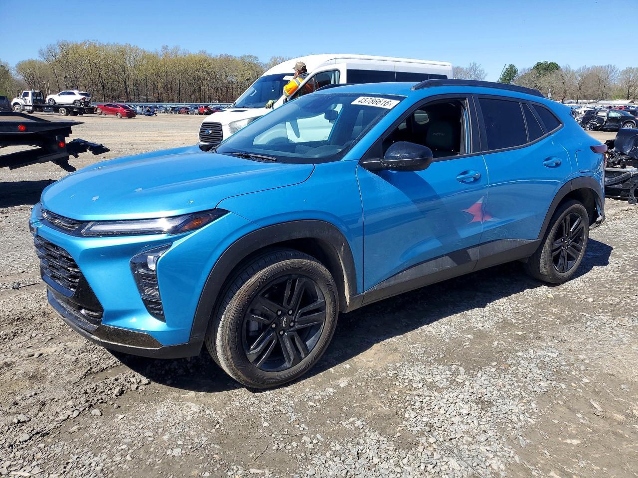 2025 CHEVROLET TRAX