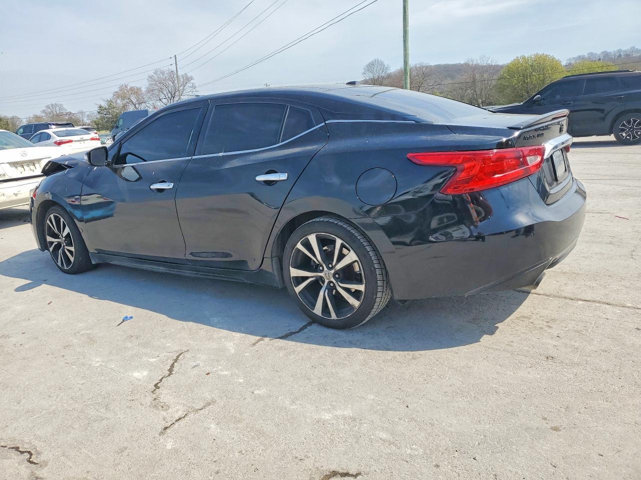 2018 NISSAN Maxima