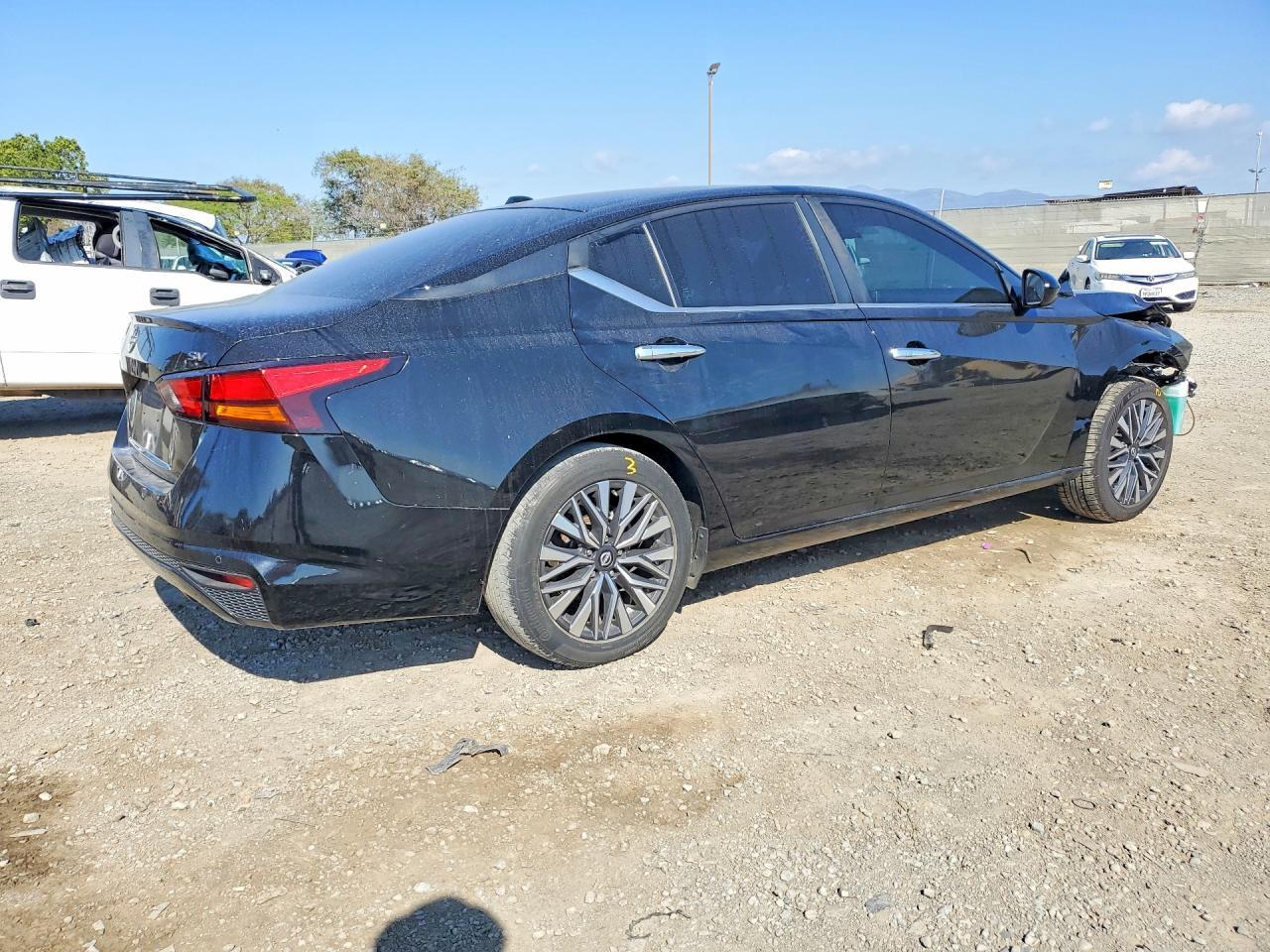 2023 NISSAN ALTIMA