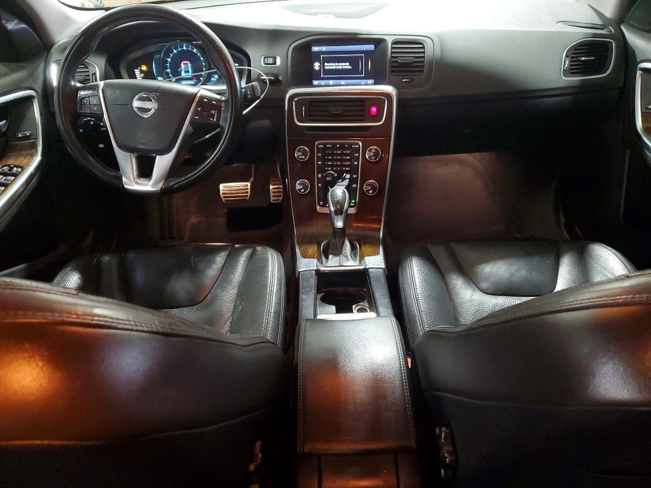 2014 VOLVO S60