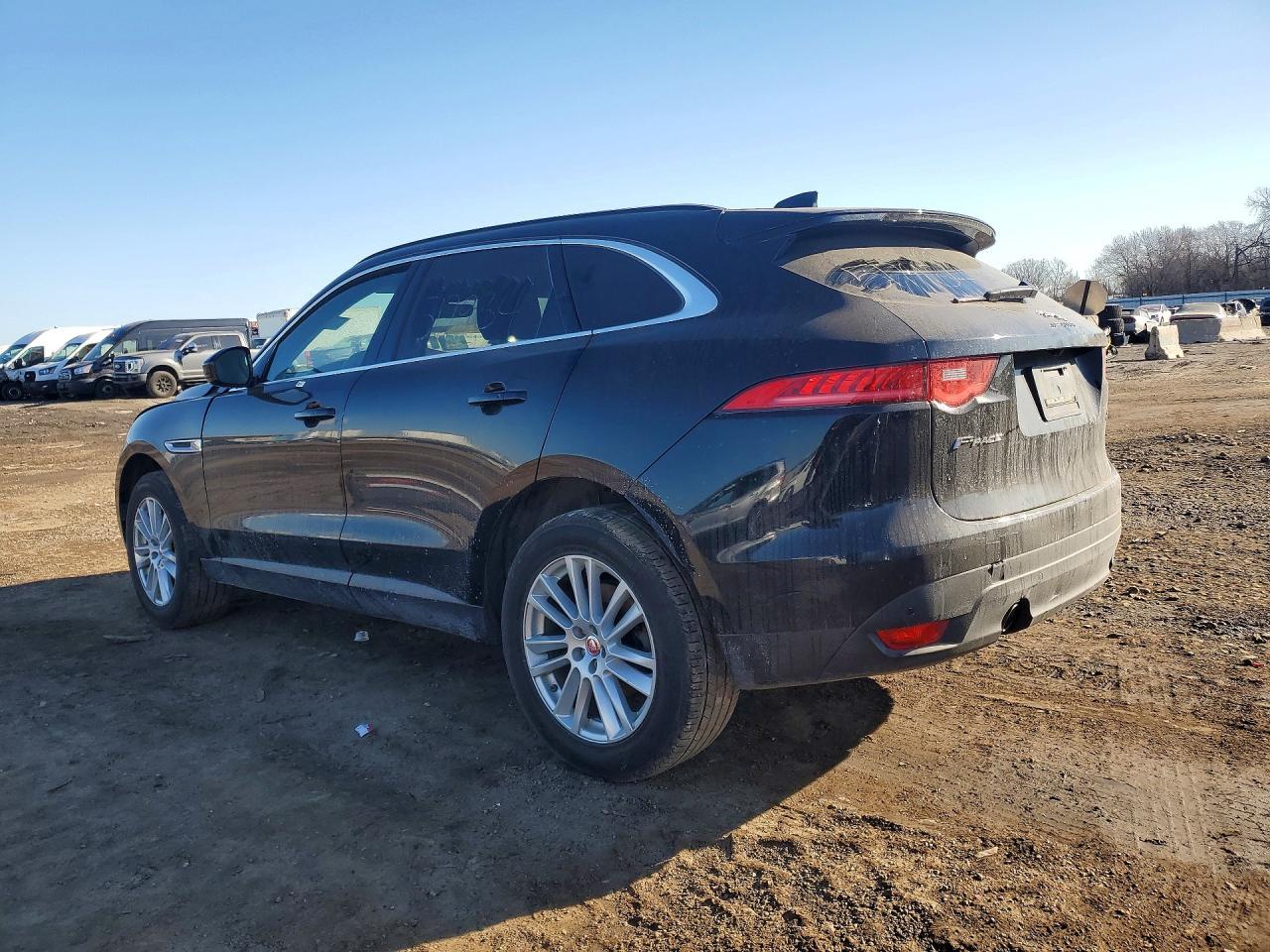 2019 JAGUAR F-Pace