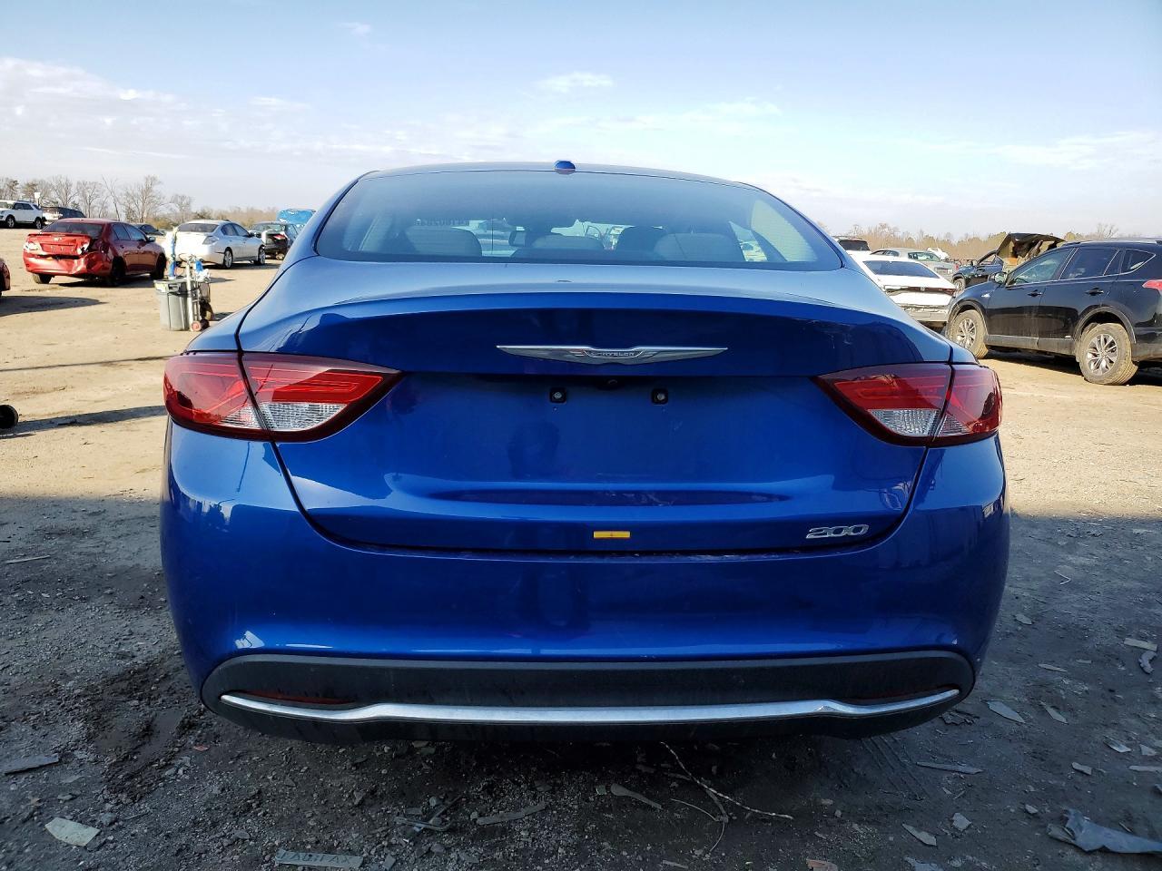 2015 CHRYSLER 200