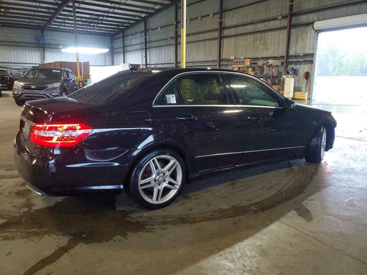 2010 MERCEDES-BENZ E-Class