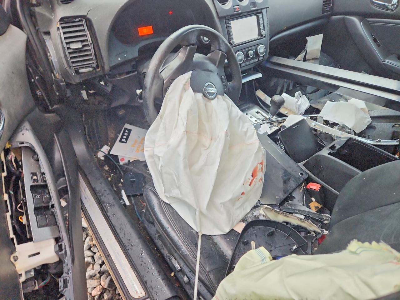 2011 NISSAN ALTIMA