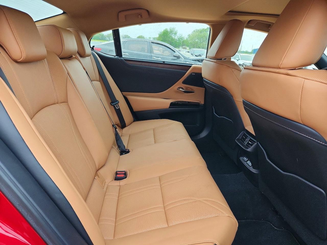 2024 LEXUS ES 300H
