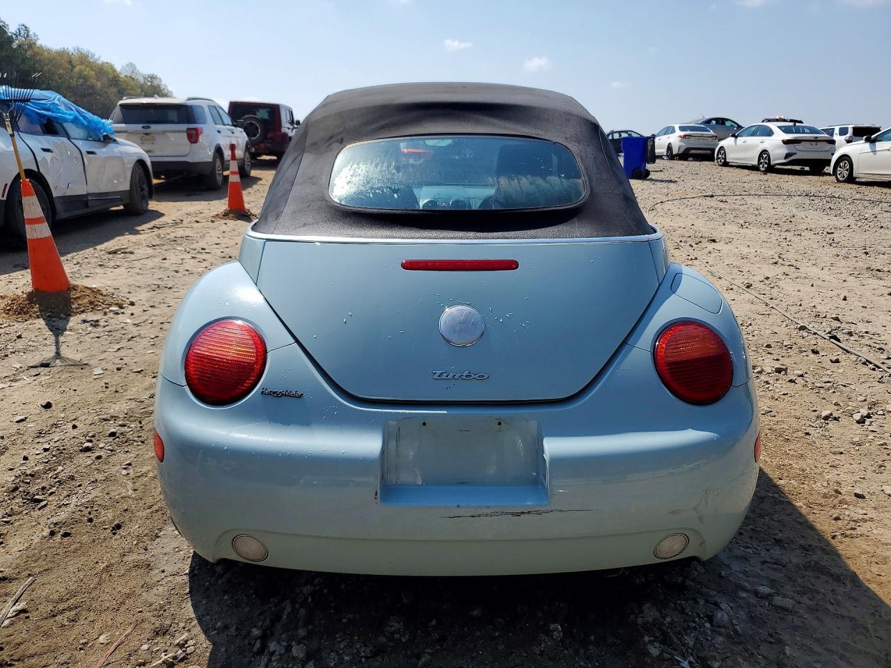 2005 VOLKSWAGEN Beetle