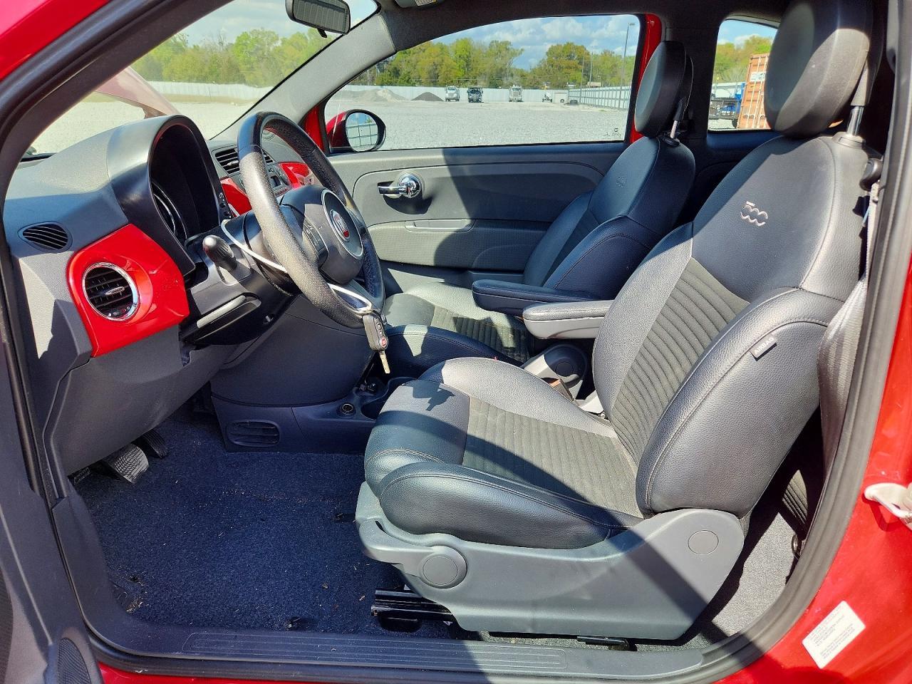 2015 FIAT 500