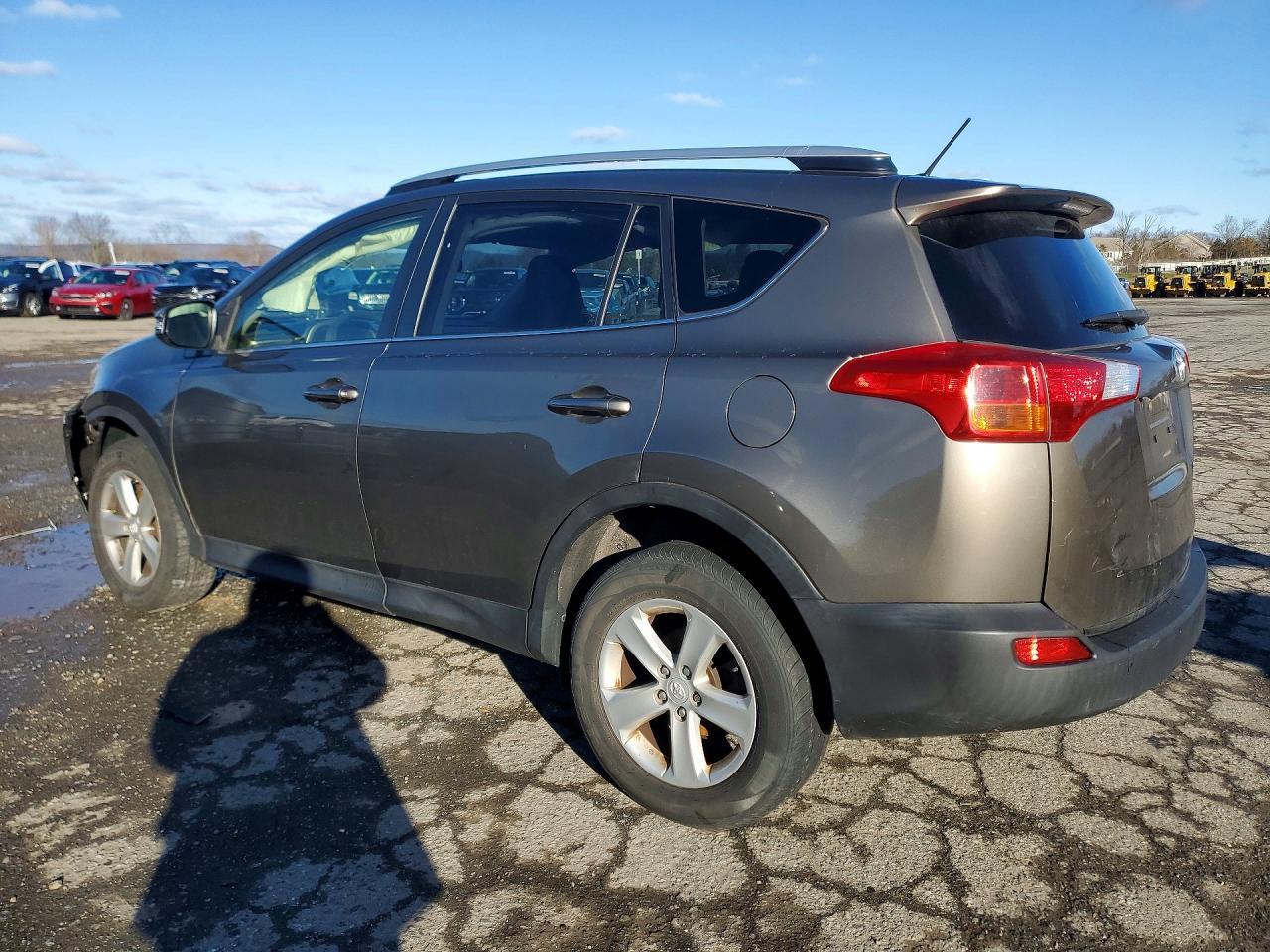 2013 TOYOTA RAV4