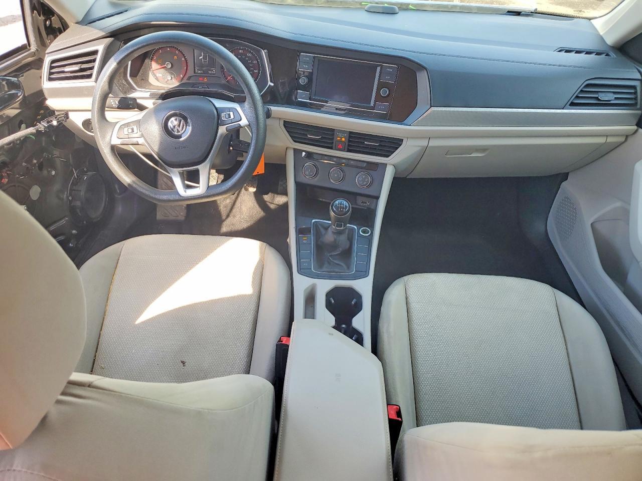 2019 VOLKSWAGEN JETTA