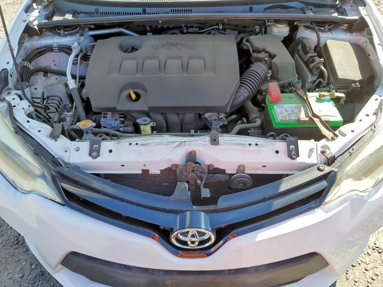 2015 TOYOTA COROLLA