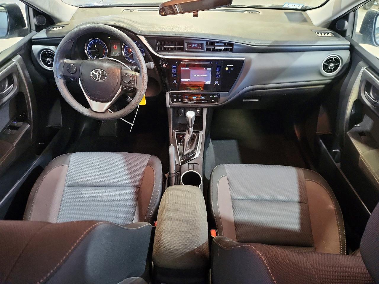2017 TOYOTA COROLLA