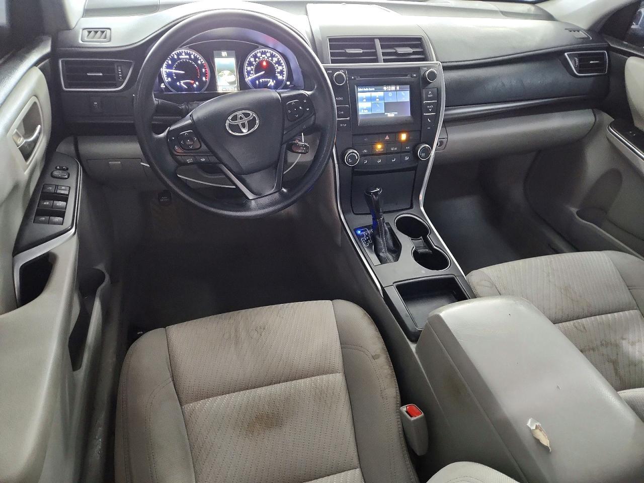 2016 TOYOTA CAMRY