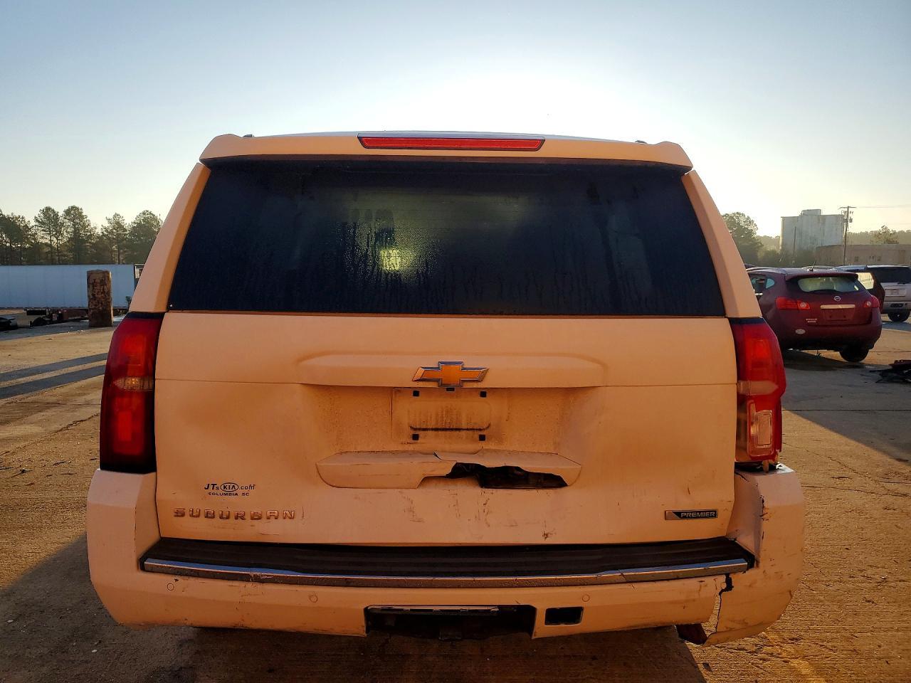 2018 CHEVROLET Suburban