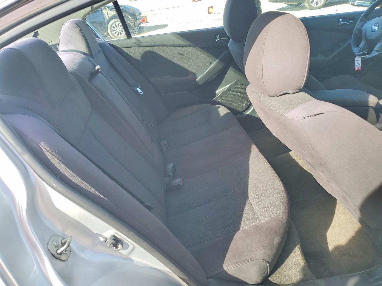 2012 NISSAN ALTIMA