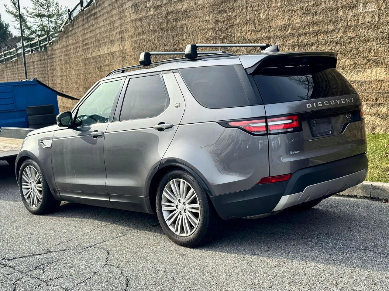 2017 LAND ROVER Discovery