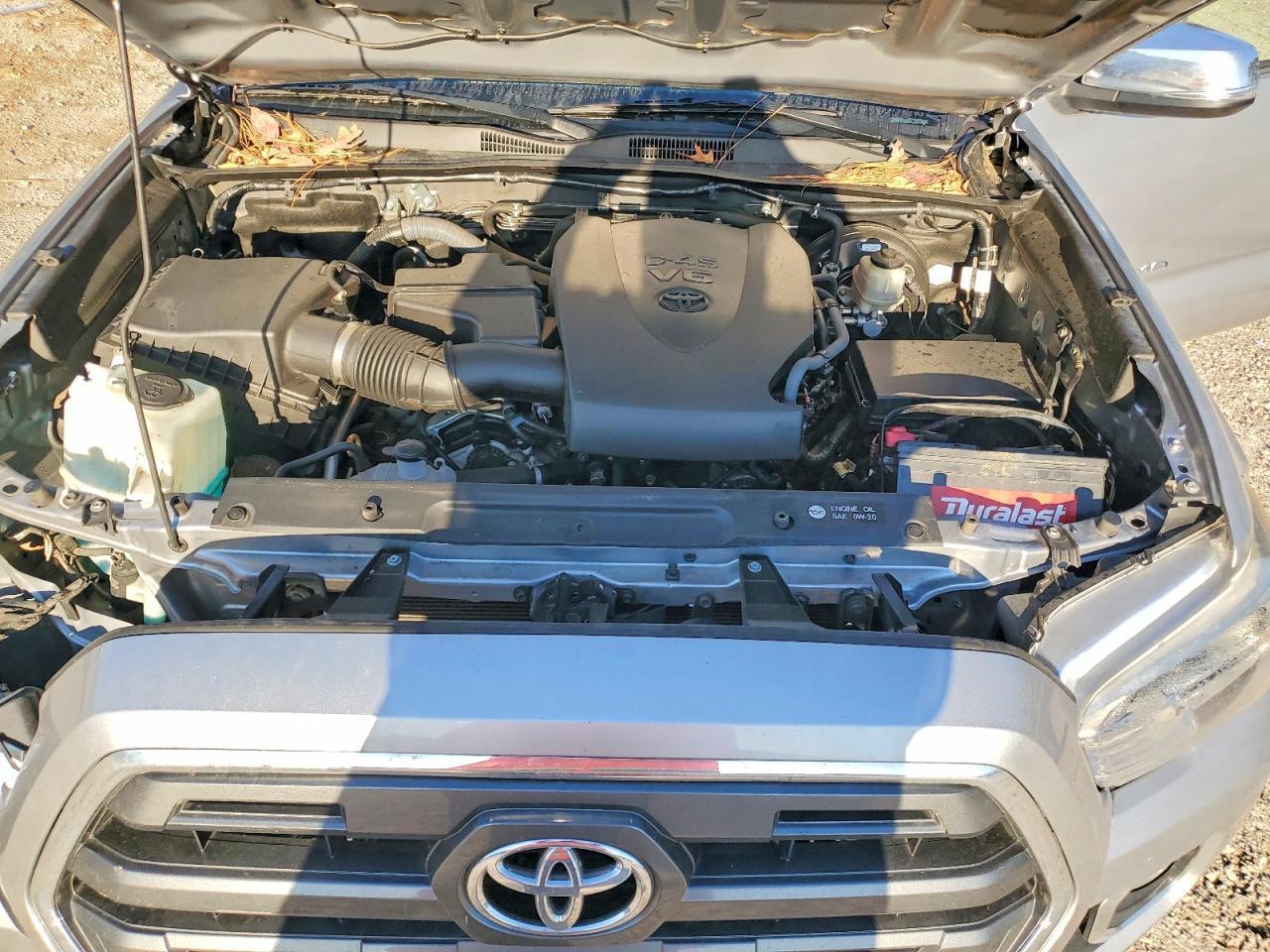 2016 TOYOTA TACOMA