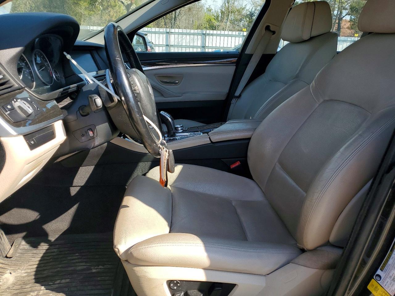 2011 BMW 5 series