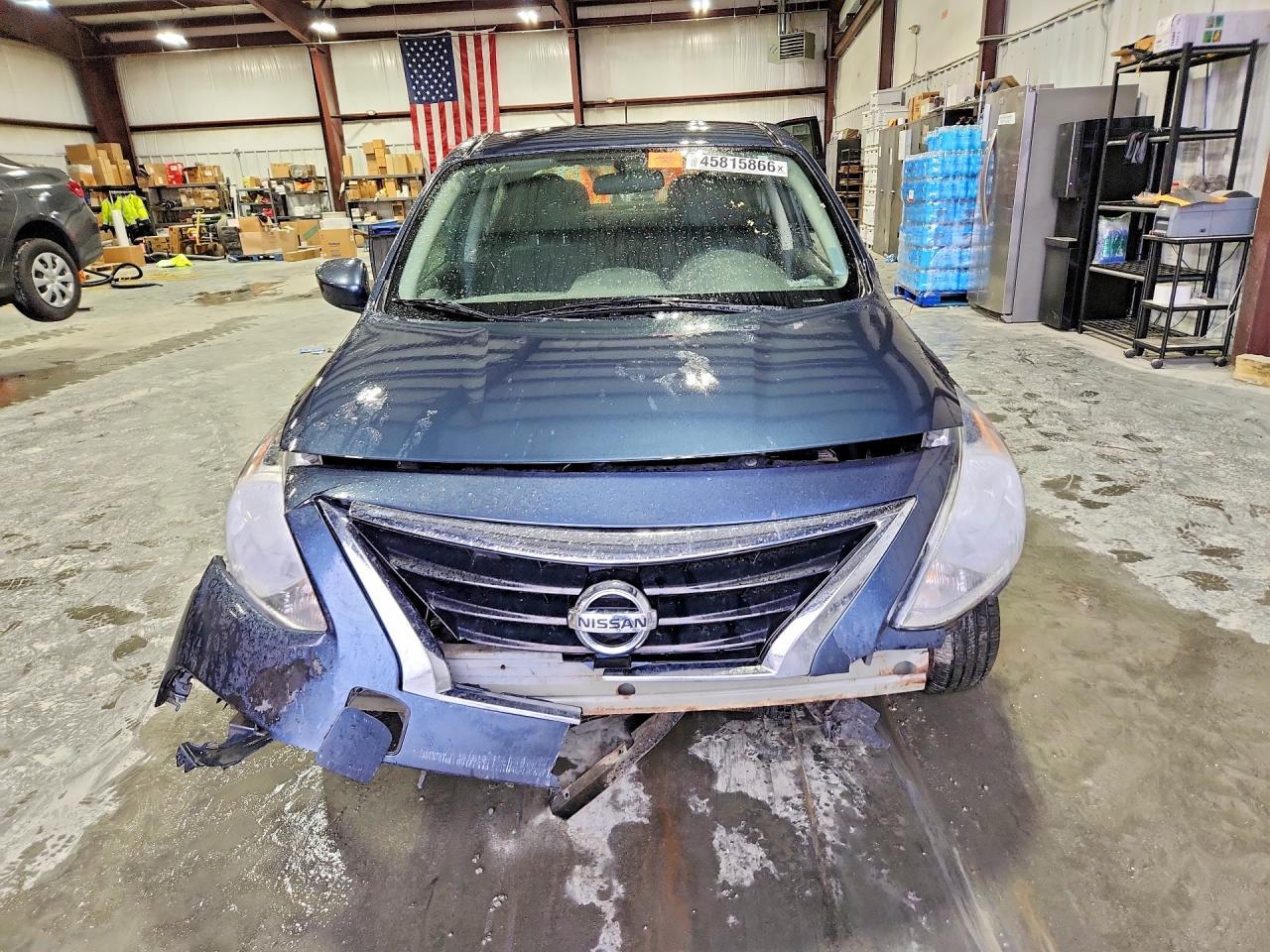 2015 NISSAN VERSA