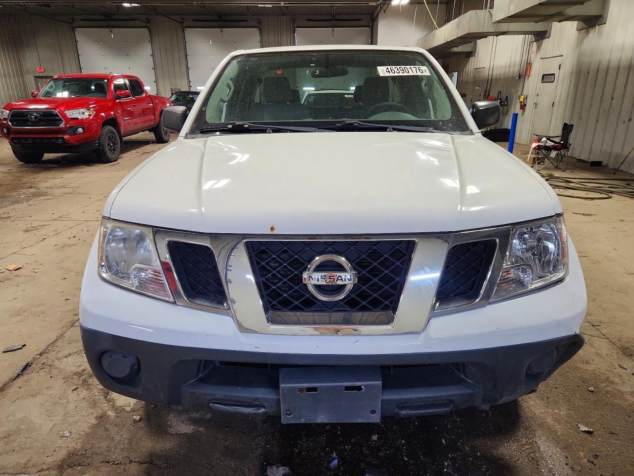 2012 NISSAN Frontier