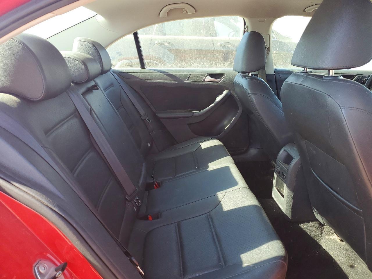 2014 VOLKSWAGEN JETTA