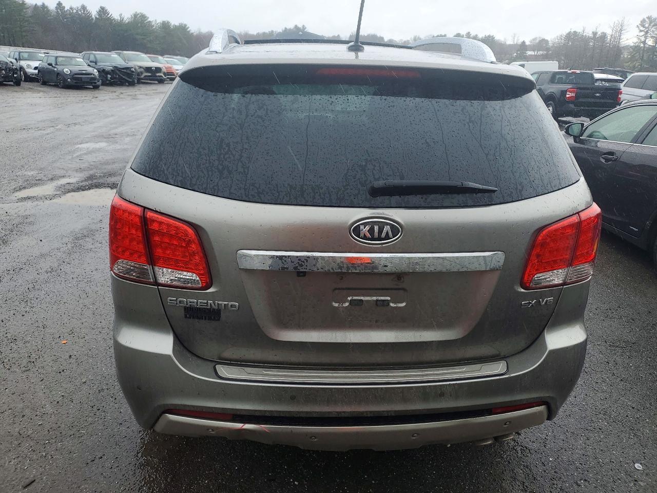 2012 KIA SORENTO