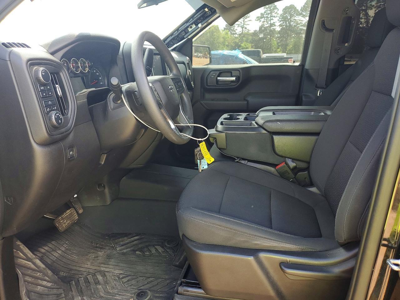 2021 CHEVROLET Silverado