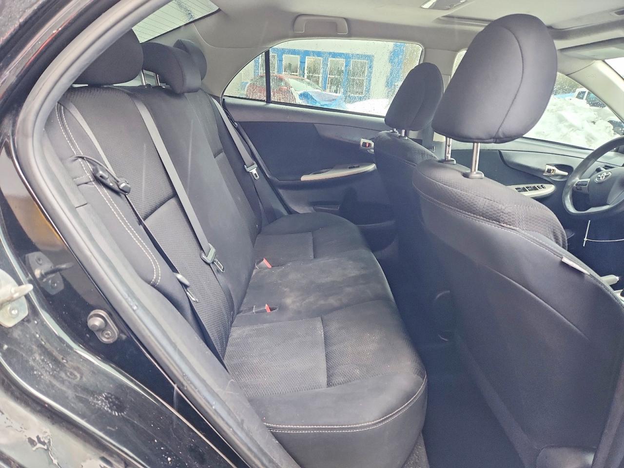 2012 TOYOTA COROLLA