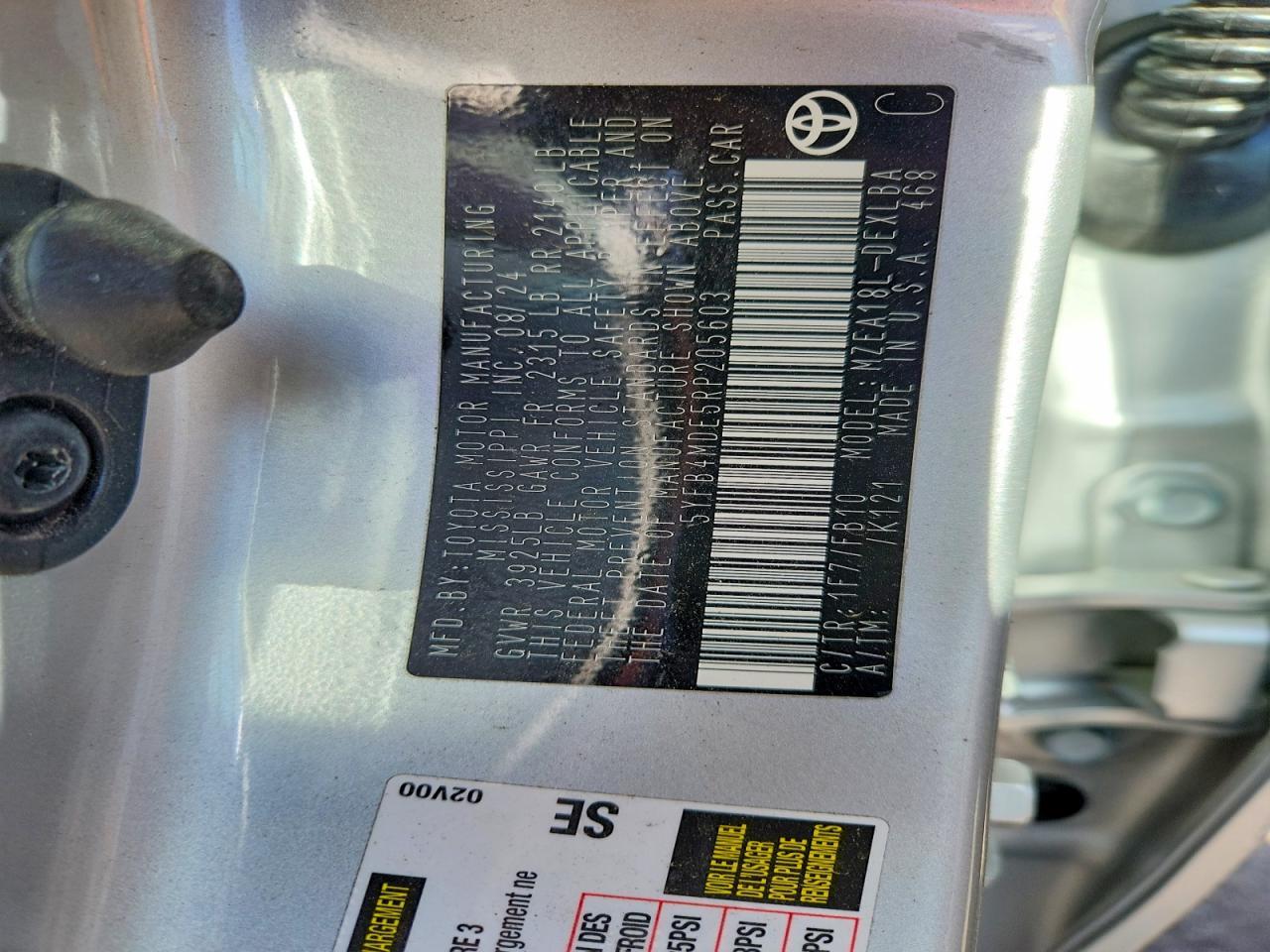 2024 TOYOTA COROLLA