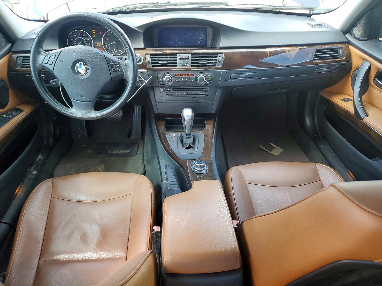 2011 BMW 3 SERIES