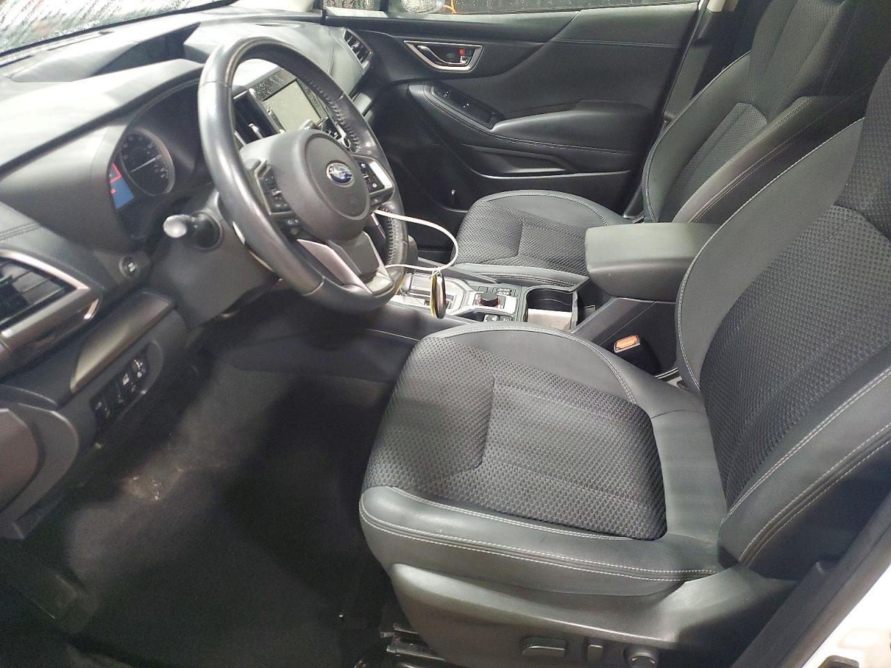 2020 SUBARU FORESTER