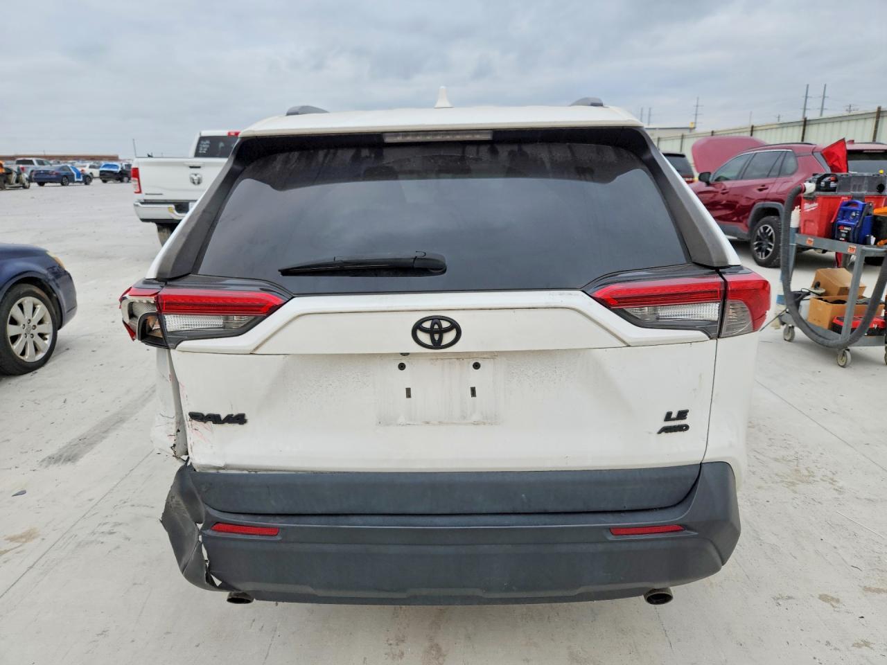 2021 TOYOTA RAV4