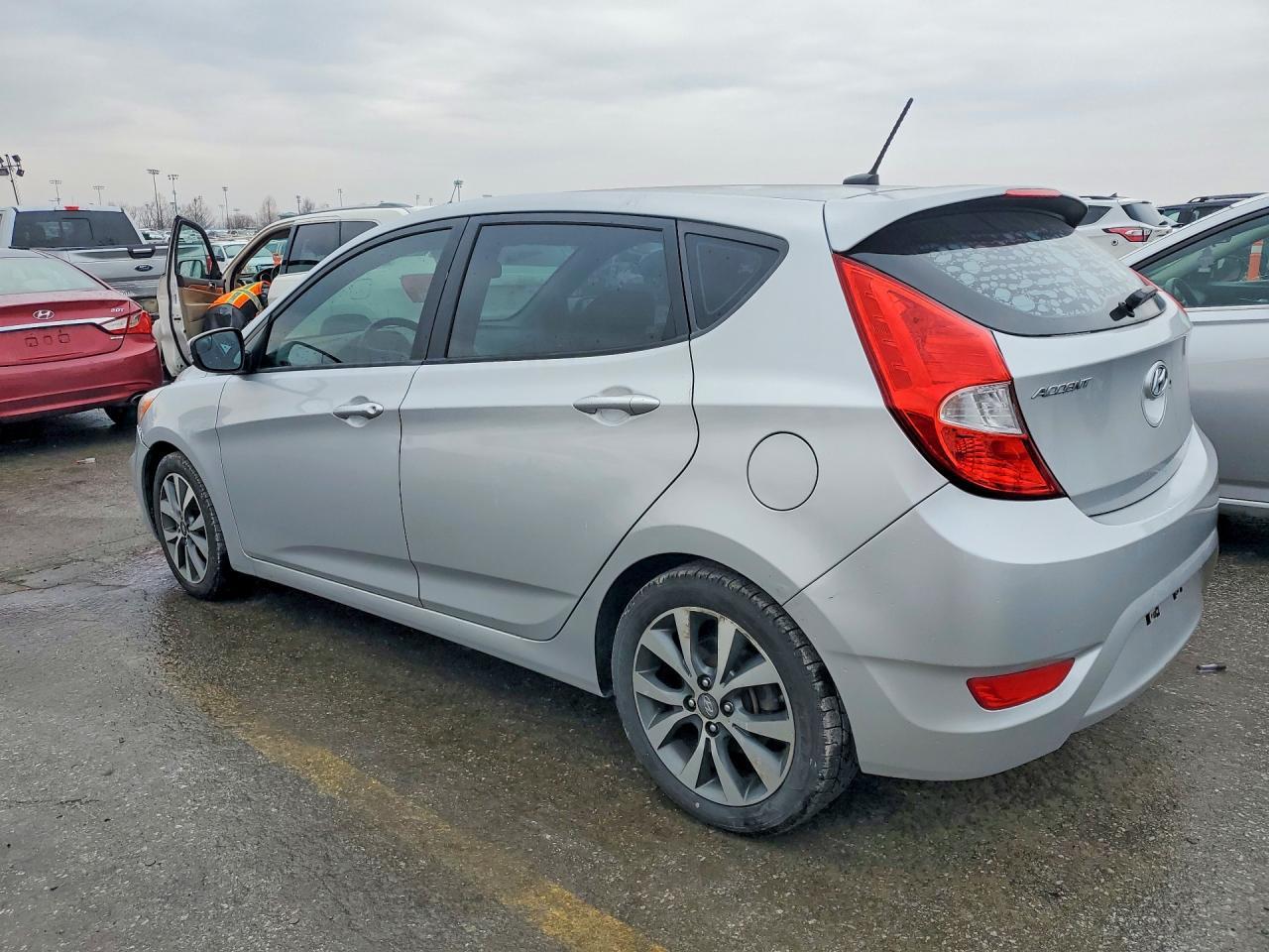 2016 HYUNDAI ACCENT
