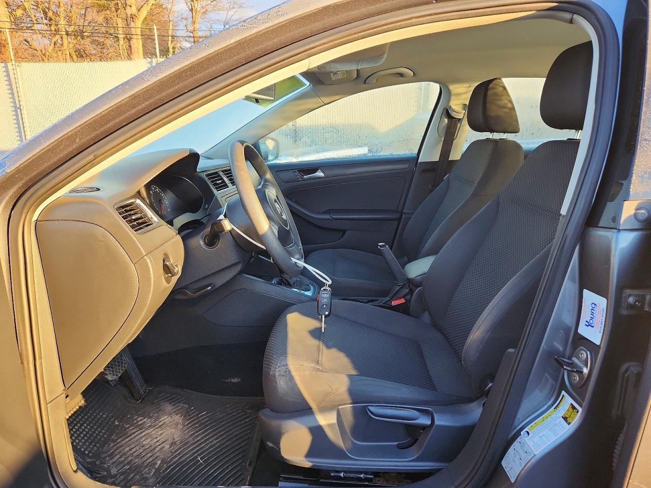 2014 VOLKSWAGEN JETTA