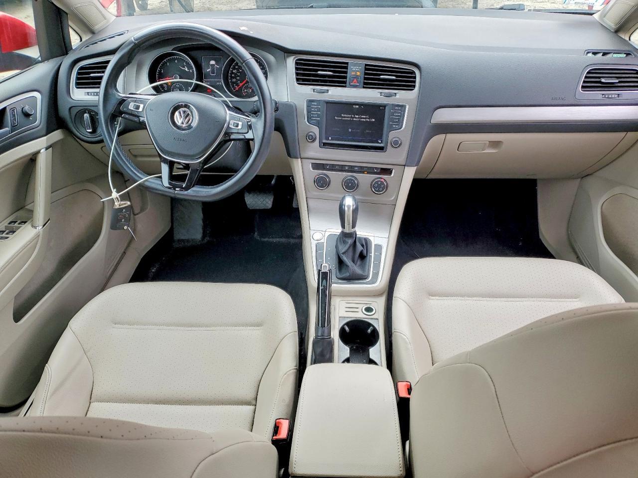 2017 VOLKSWAGEN GOLF