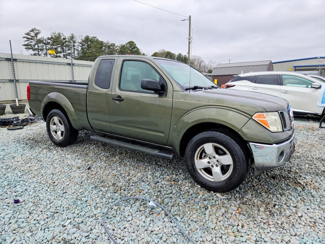 2005 NISSAN Frontier