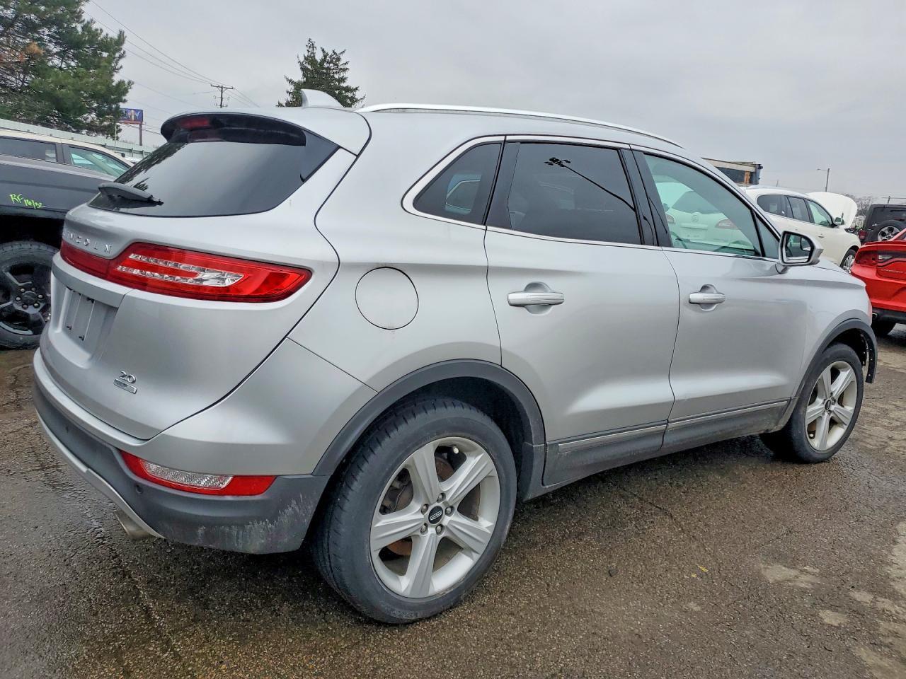 2015 LINCOLN MKC