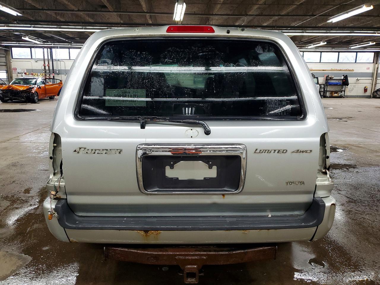 2002 TOYOTA 4Runner