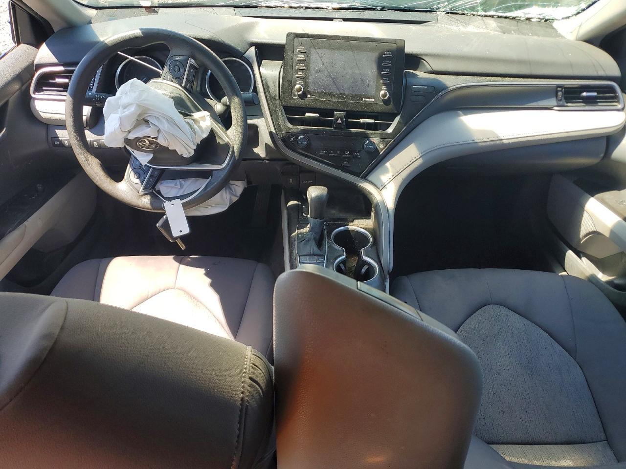 2022 TOYOTA CAMRY