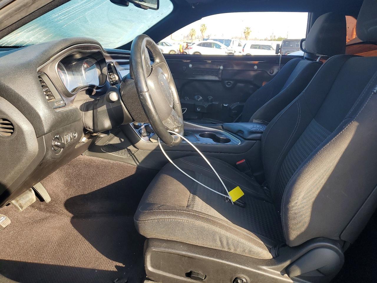 2017 DODGE Challenger