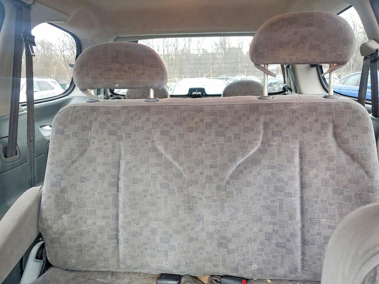 2001 NISSAN Quest