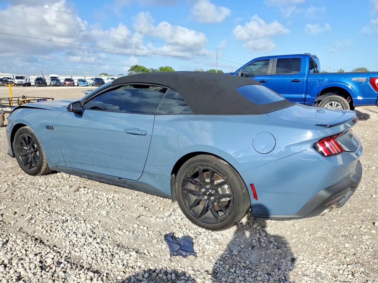 2025 FORD MUSTANG