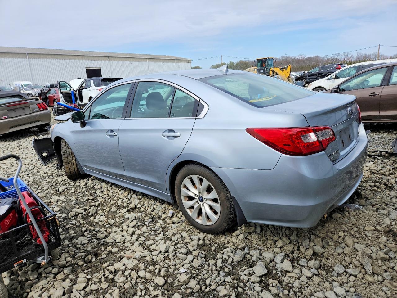 2016 SUBARU Legacy
