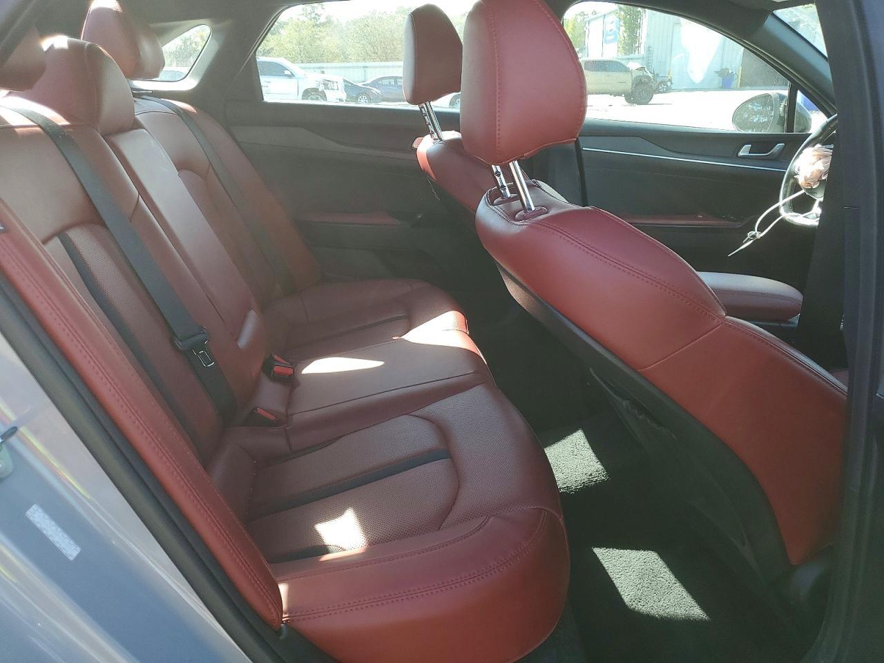2023 KIA K5
