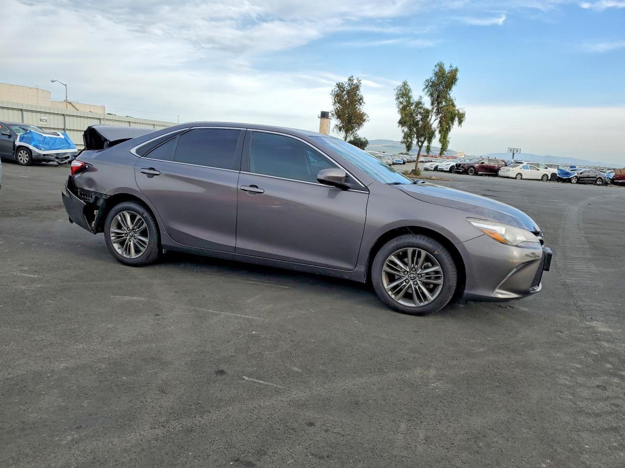 2017 TOYOTA CAMRY