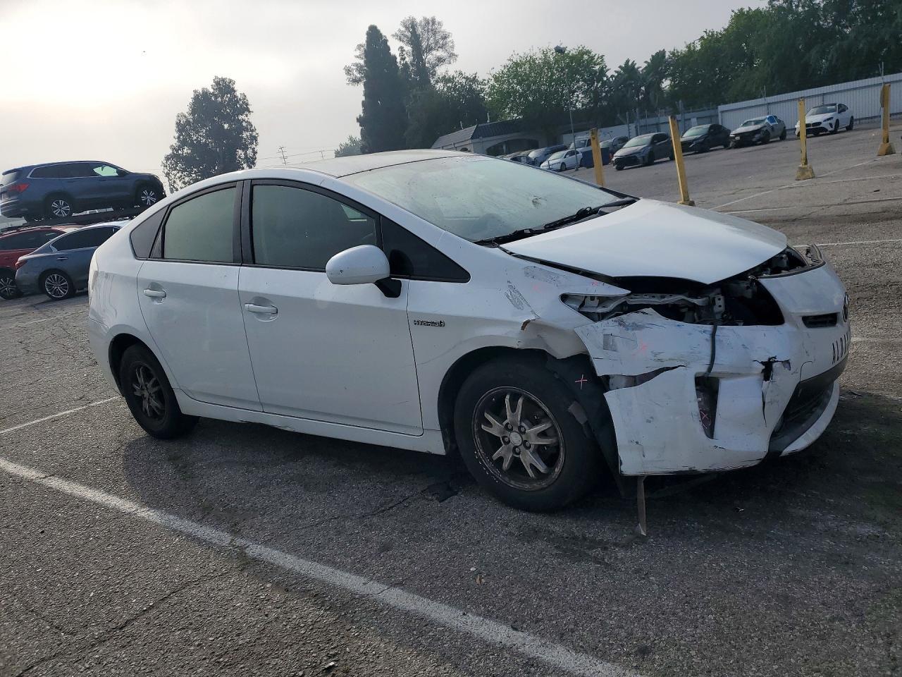 2014 TOYOTA PRIUS